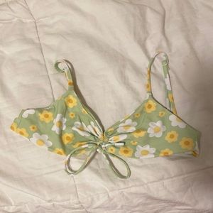blackbough bikini top